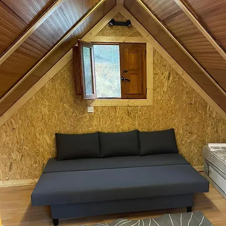 Preciosa En Zona Rustica, La Cala De